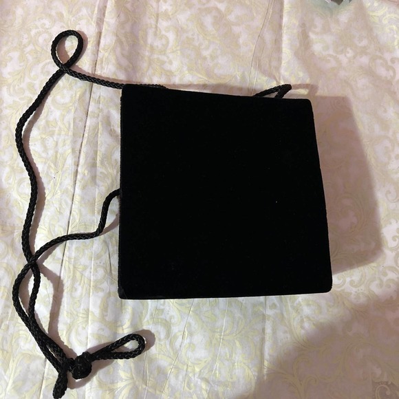 VELVET crossbody evening bag - Picture 2 of 3